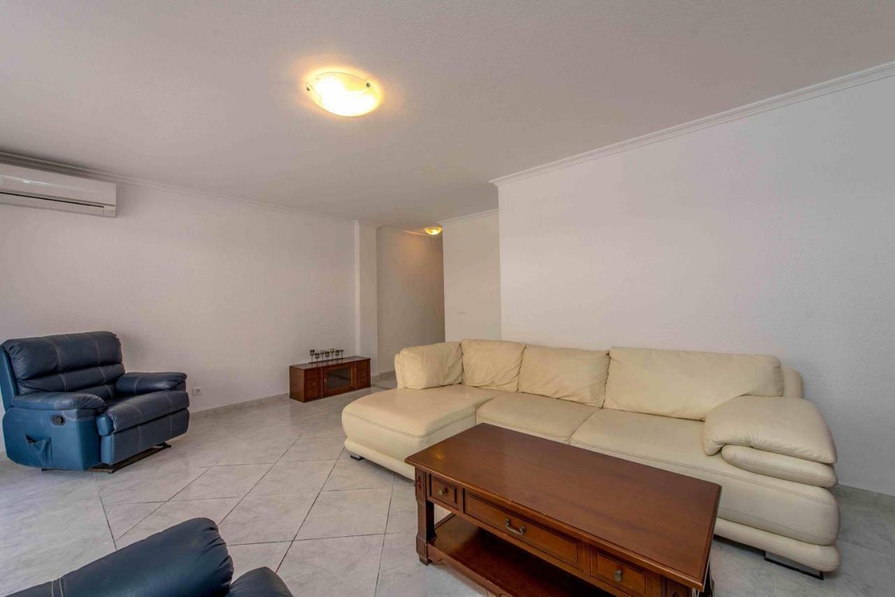 Apartments Home Of Sun Торевиеха Екстериор снимка